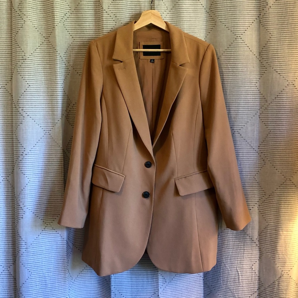 Never worn tan Eloquii blazer jacket